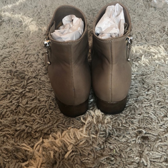 Alberto Fermani Leather Ankle Boots - Picture 2 of 5